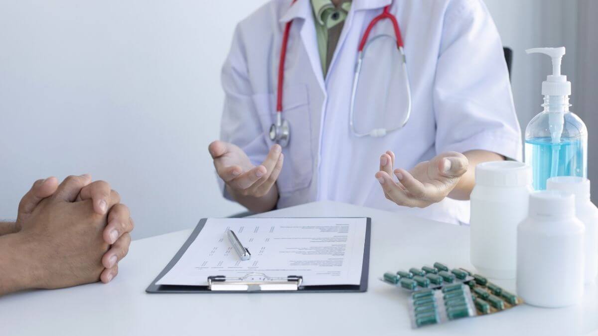 Cuidados a largo plazo revisiones y seguimiento médico
